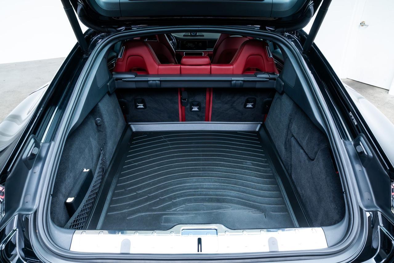 2023 Porsche Panamera E-Hybrid 4 Ventilated Seats Soft Close Doors Portland OR