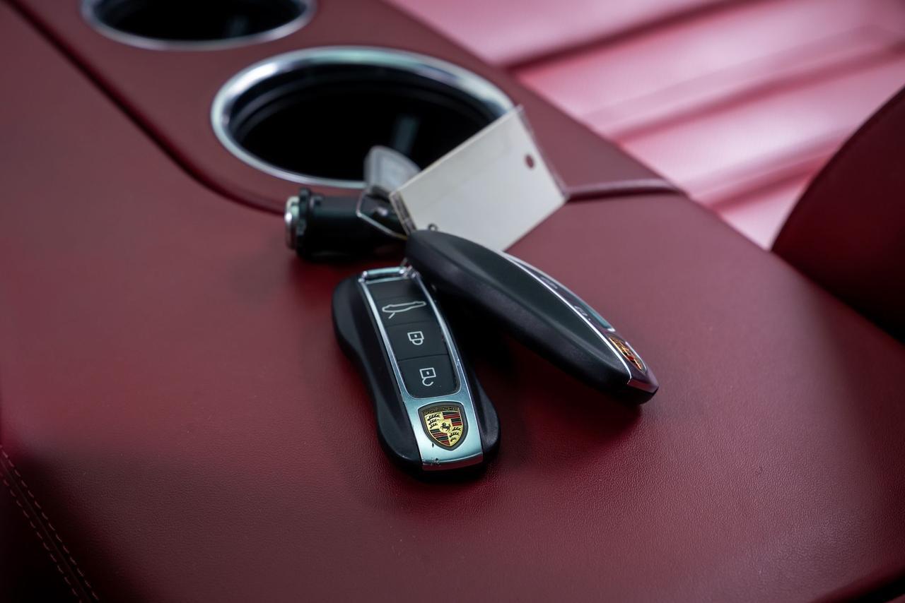 2023 Porsche Panamera E-Hybrid 4 Ventilated Seats Soft Close Doors Portland OR