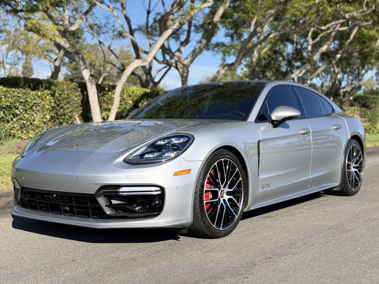 2023 Porsche Panamera GTS