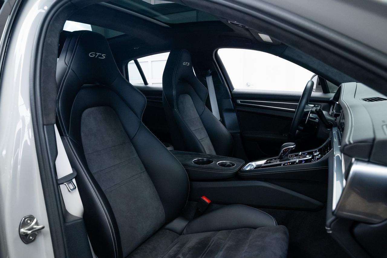 2023 Porsche Panamera GTS 1 Owner Heated Seats Portland OR