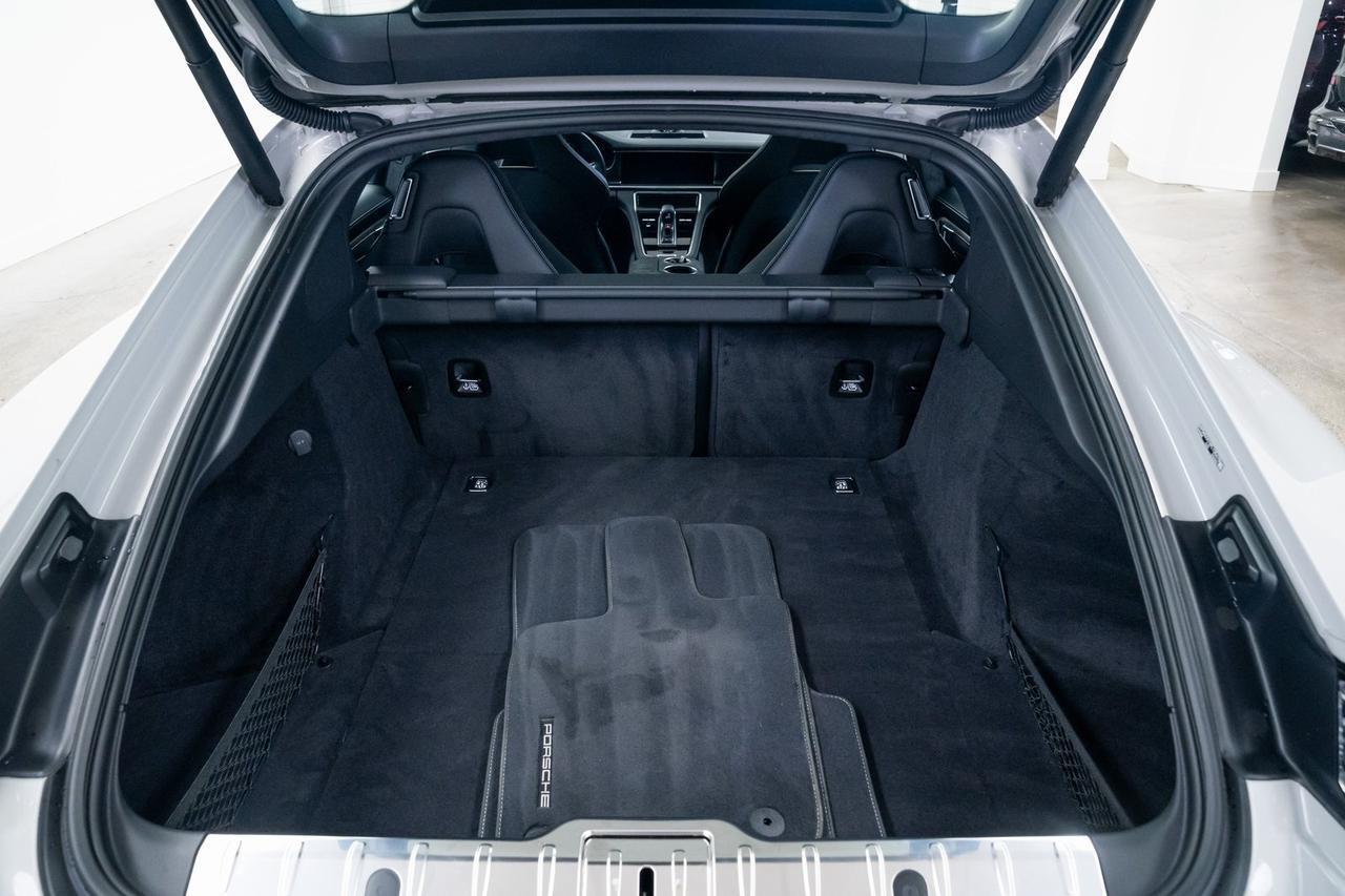 2023 Porsche Panamera GTS 1 Owner Heated Seats Portland OR