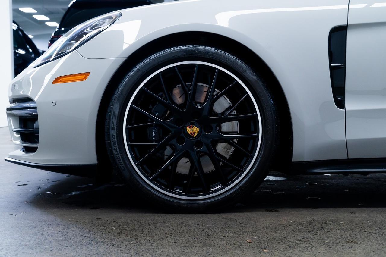 2023 Porsche Panamera GTS 1 Owner Heated Seats Portland OR