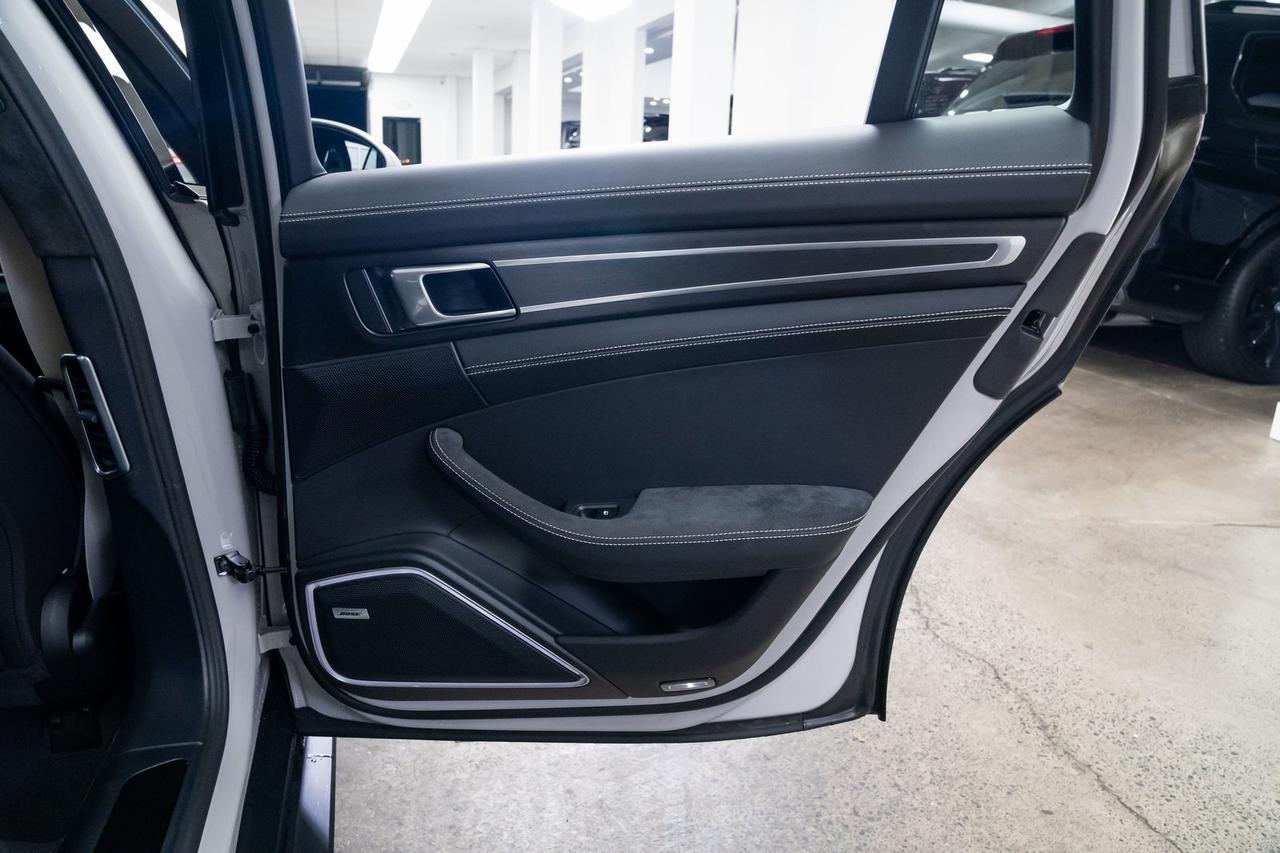 2023 Porsche Panamera GTS 1 Owner Heated Seats Portland OR