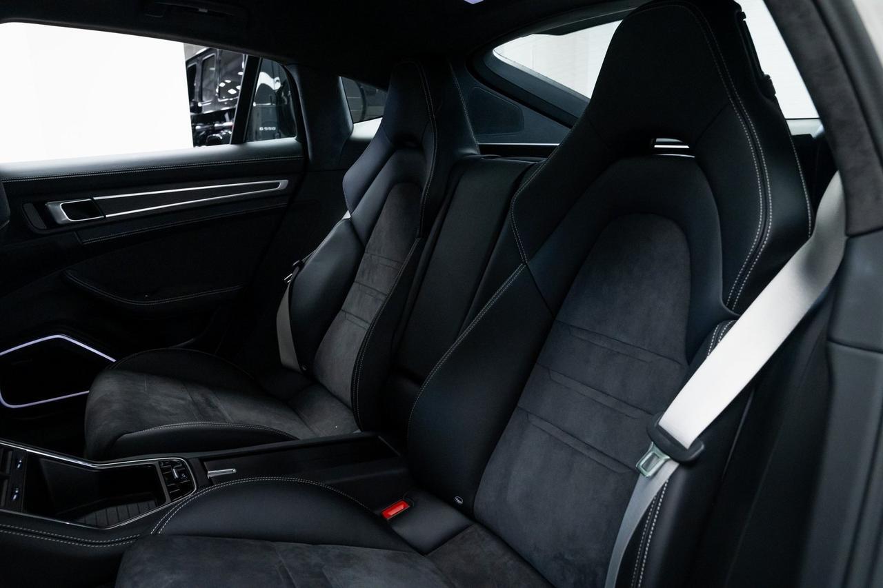 2023 Porsche Panamera GTS 1 Owner Heated Seats Portland OR