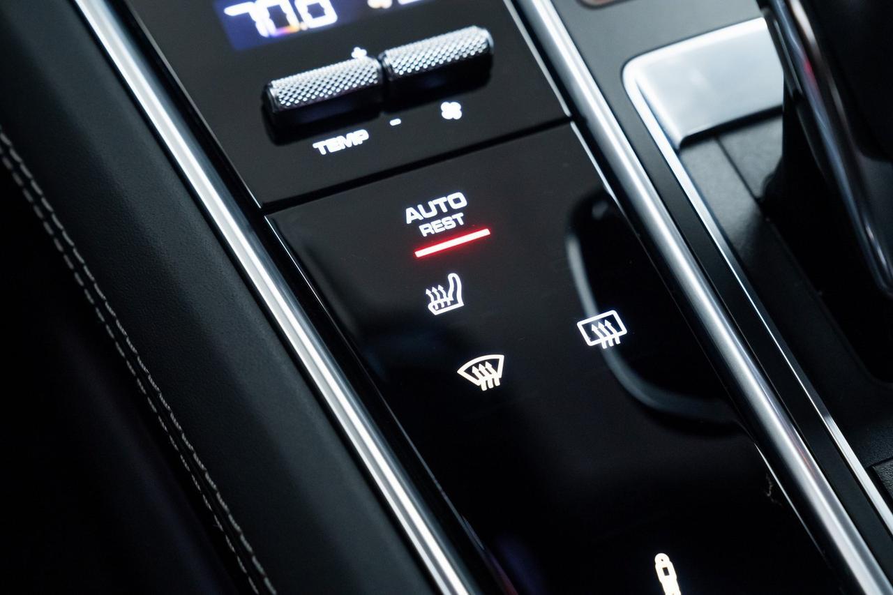 2023 Porsche Panamera GTS 1 Owner Heated Seats Portland OR