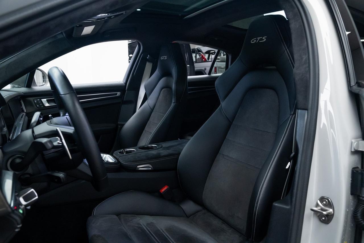 2023 Porsche Panamera GTS 1 Owner Heated Seats Portland OR