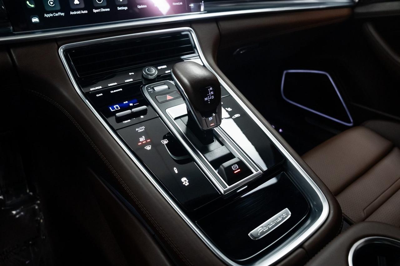 2023 Porsche Panamera GTS 1 Owner Premium Package Club Leather Portland OR