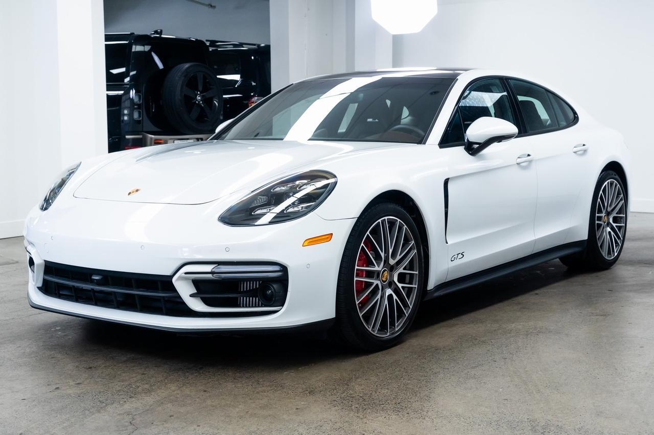 2023 Porsche Panamera GTS 1 Owner Premium Package Club Leather Portland OR