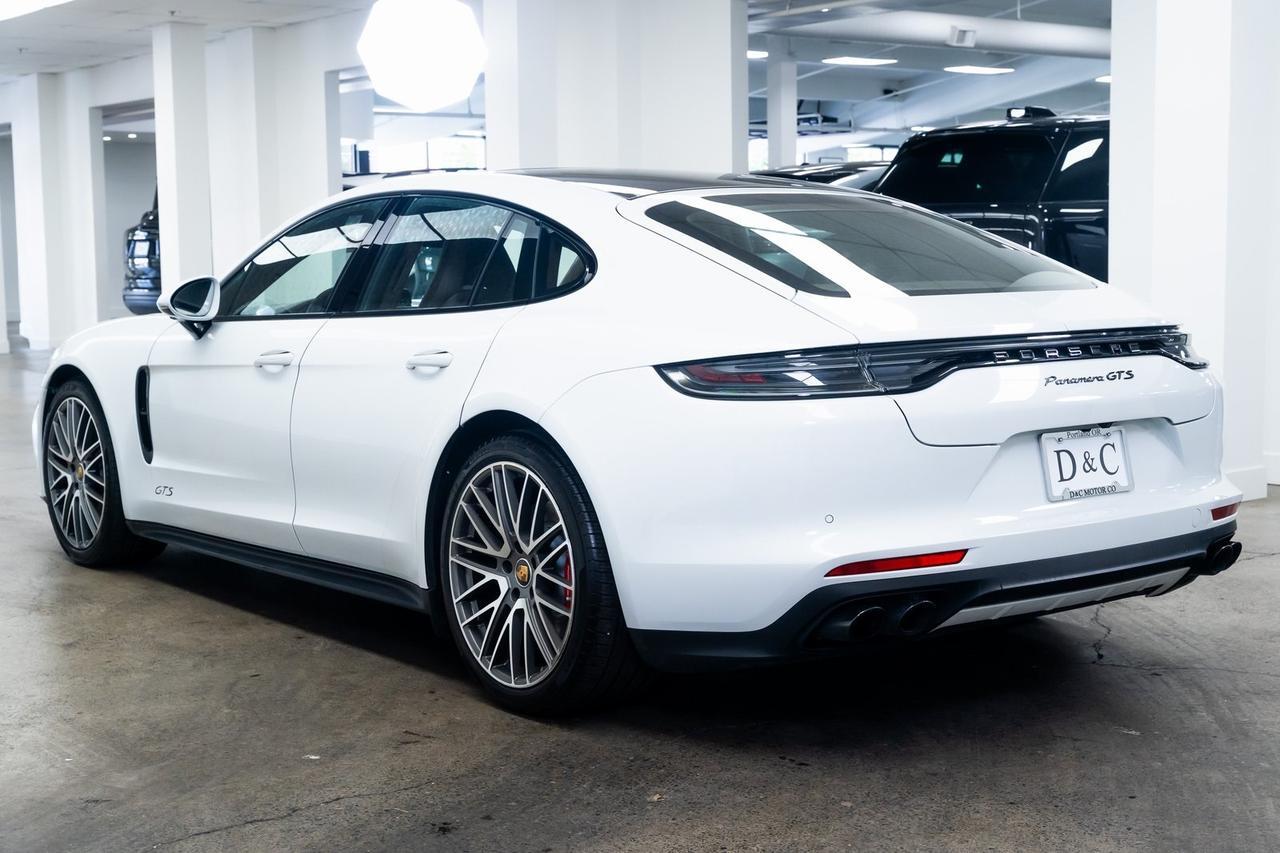 2023 Porsche Panamera GTS 1 Owner Premium Package Club Leather Portland OR