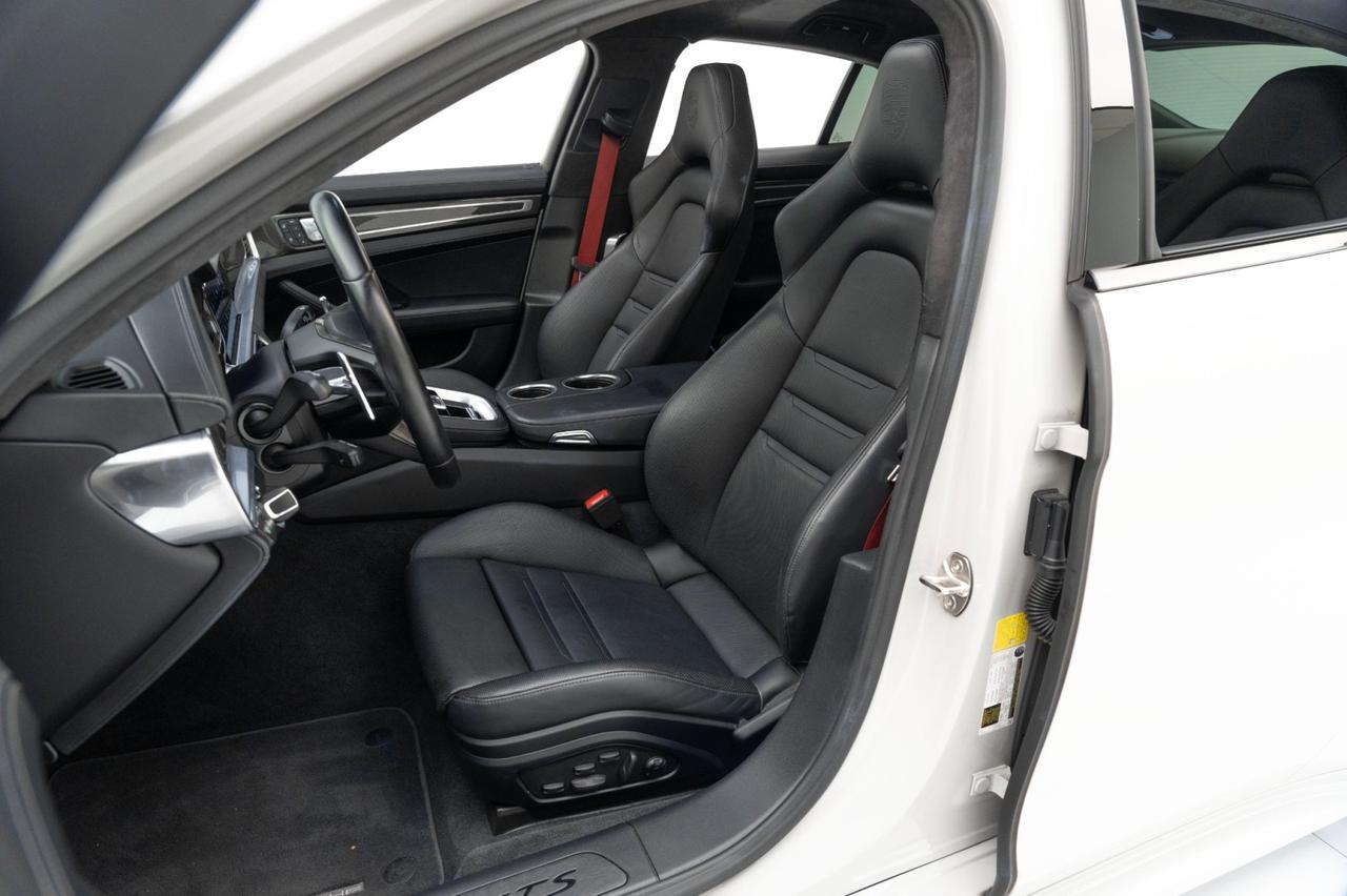 2023 Porsche Panamera GTS Pompano Beach FL