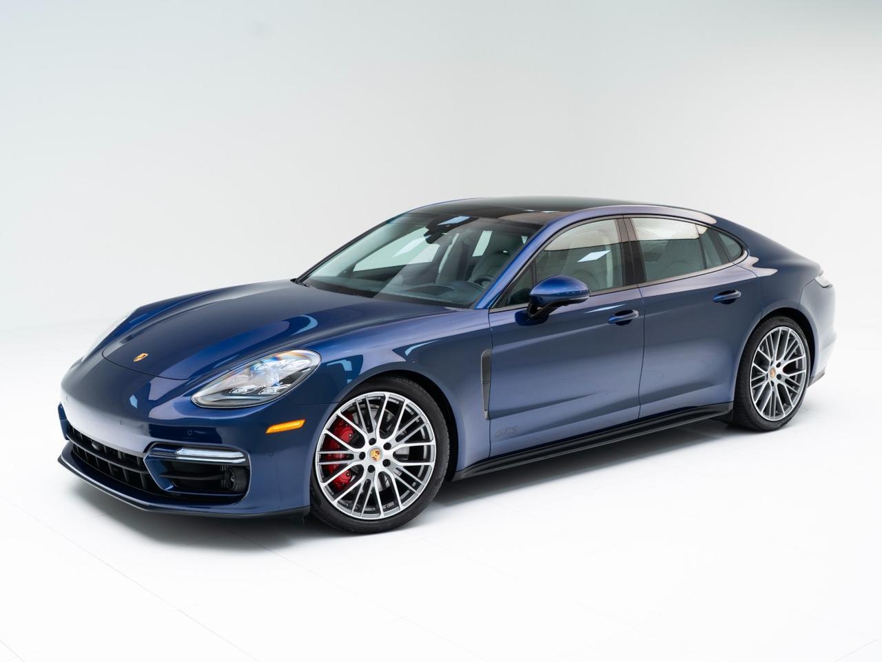 2023 Porsche Panamera