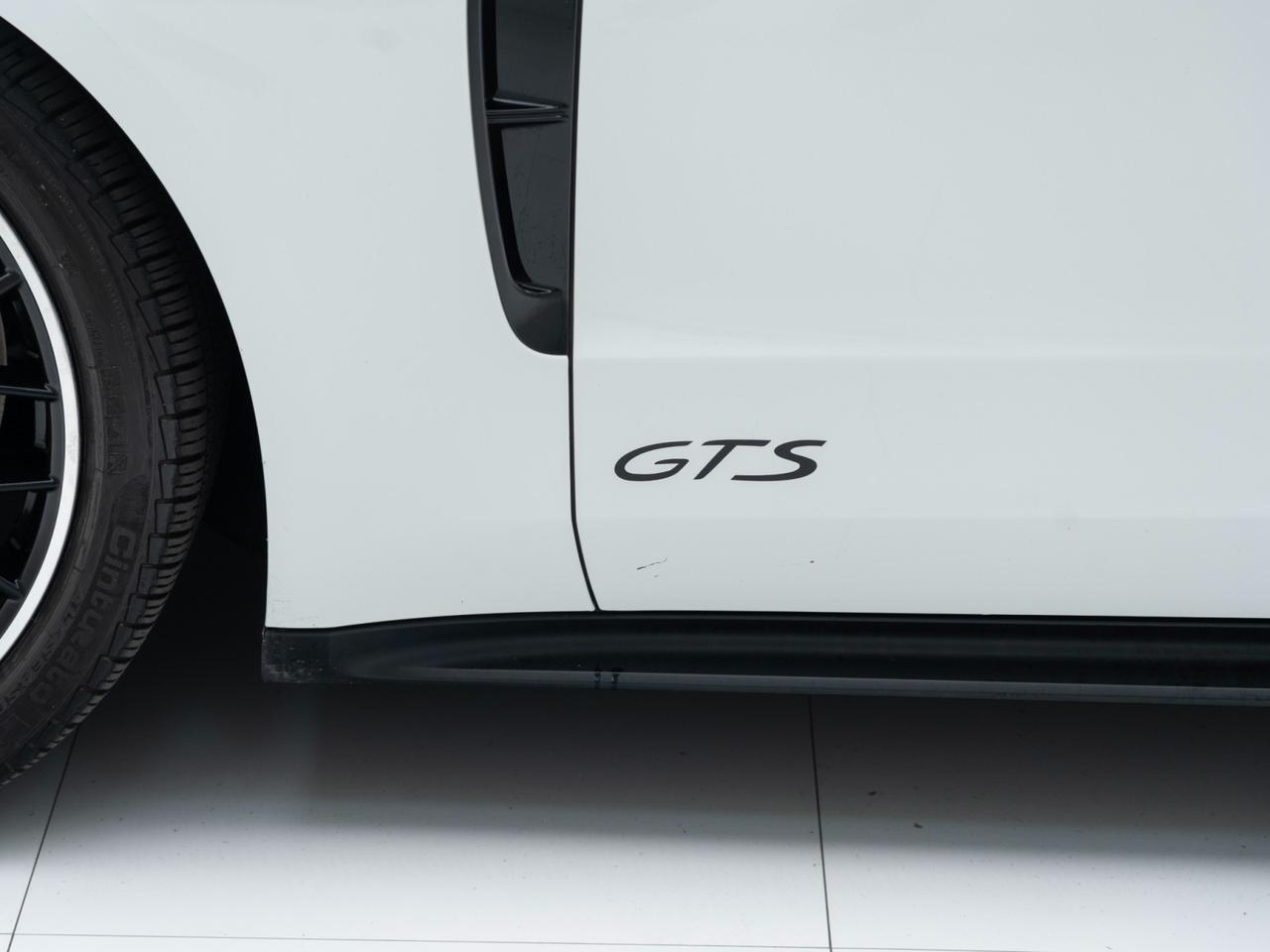 2023 Porsche Panamera GTS Pompano Beach FL