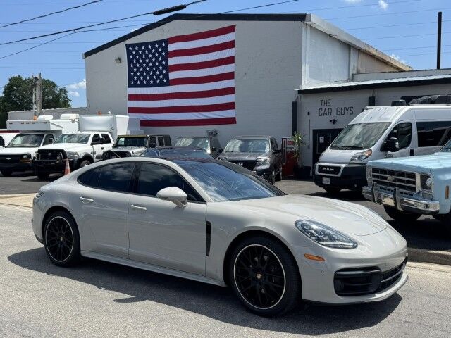 2023 Porsche Panamera Platinum Edition