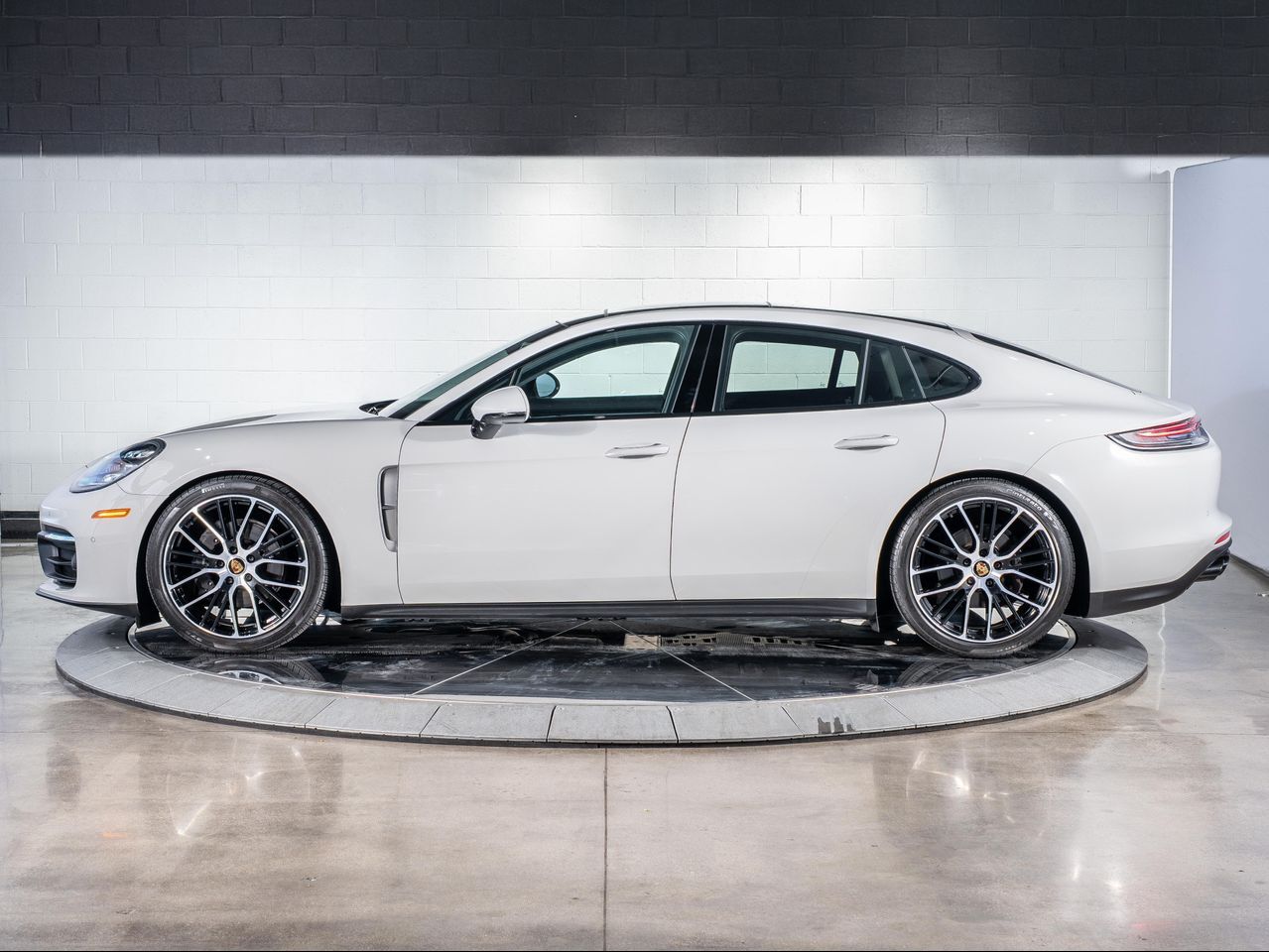 2023 Porsche Panamera Platinum Edition Santa Clarita CA