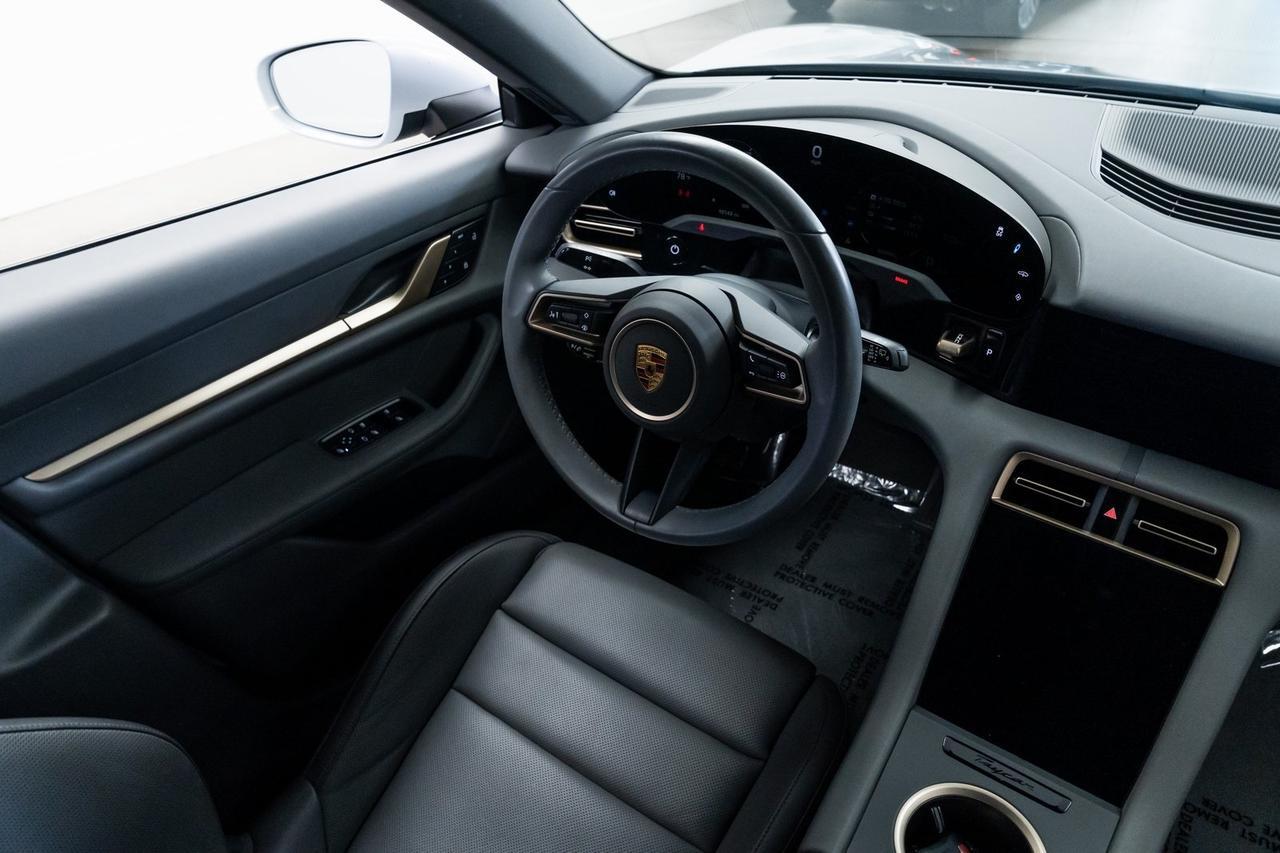 2023 Porsche Taycan Cross Turismo 4 Vented Seats 21&quot; Carbon Fiber Aeroblade Wheels Portland OR