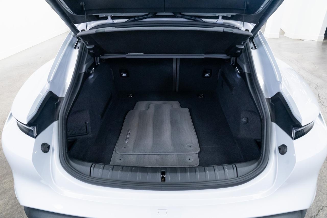 2023 Porsche Taycan Cross Turismo 4 Vented Seats 21&quot; Carbon Fiber Aeroblade Wheels Portland OR