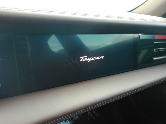 2023 Porsche Taycan Cross Turismo 4S Plano TX