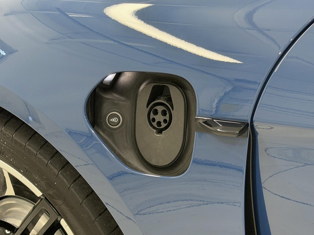 2023 Porsche Taycan Gts Newark DE