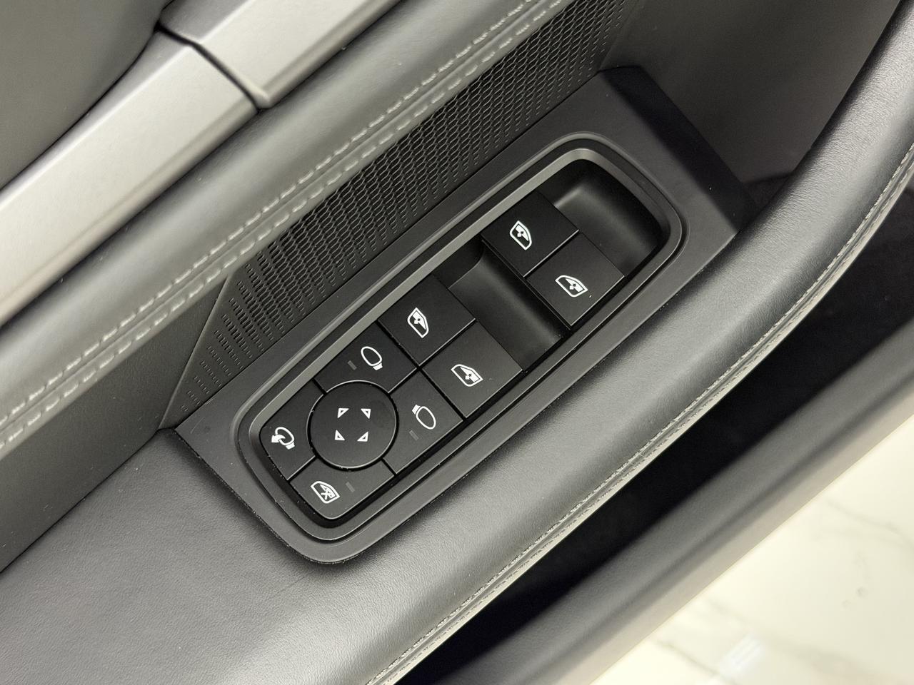 2023 Porsche Taycan Gts Newark DE