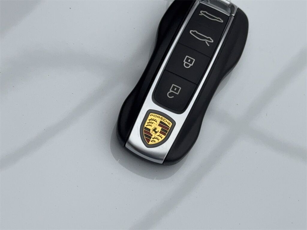 2023 Porsche Taycan NAV,CAM,PANO,CLMT STS,BLIND SPOT,20&quot; WHLS Plano TX