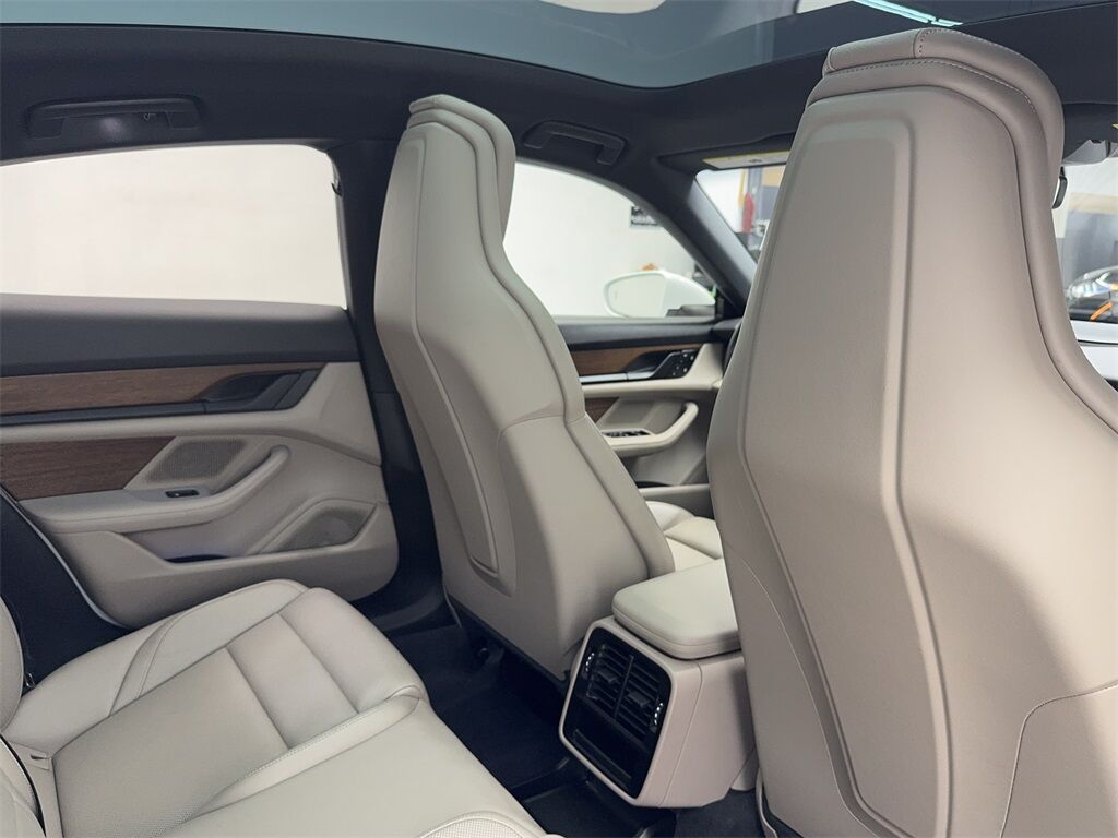 2023 Porsche Taycan NAV,CAM,PANO,CLMT STS,BLIND SPOT,20&quot; WHLS Plano TX