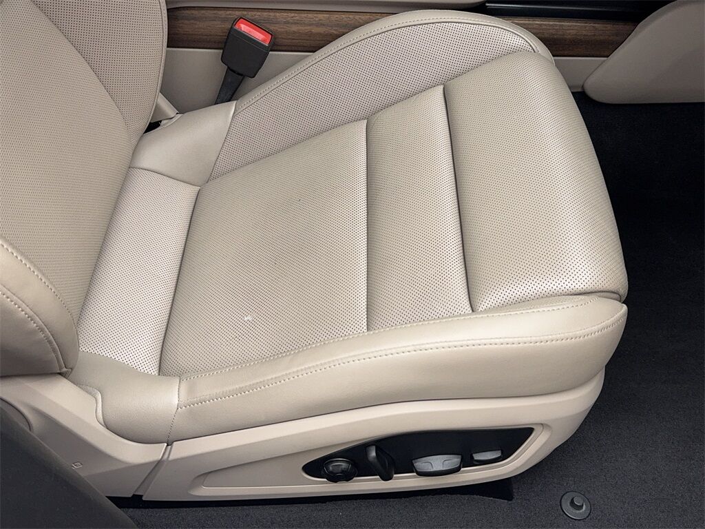 2023 Porsche Taycan NAV,CAM,PANO,CLMT STS,BLIND SPOT,20&quot; WHLS Plano TX