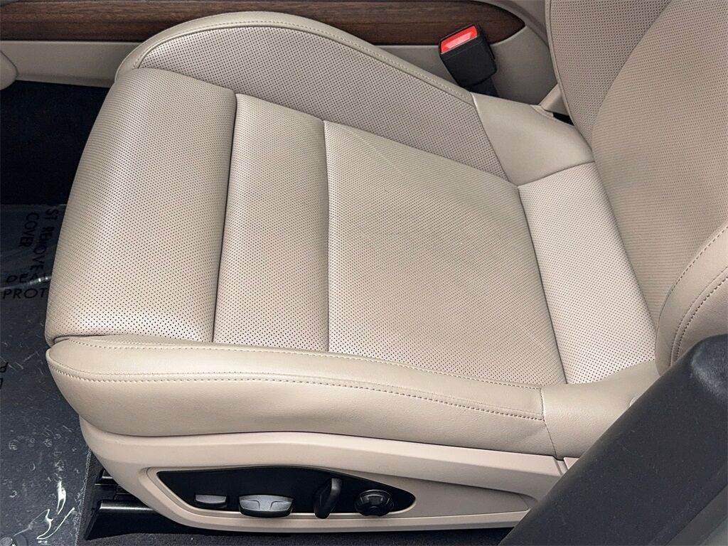 2023 Porsche Taycan NAV,CAM,PANO,CLMT STS,BLIND SPOT,20&quot; WHLS Plano TX