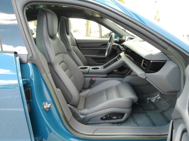 2023 Porsche Taycan Premium Plano TX