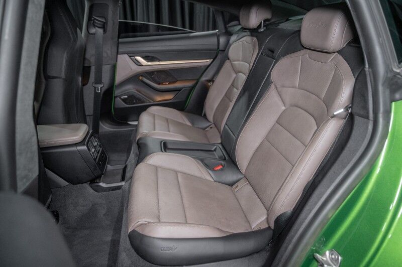 2023 Porsche Taycan Turbo AWD Sedan Irving TX