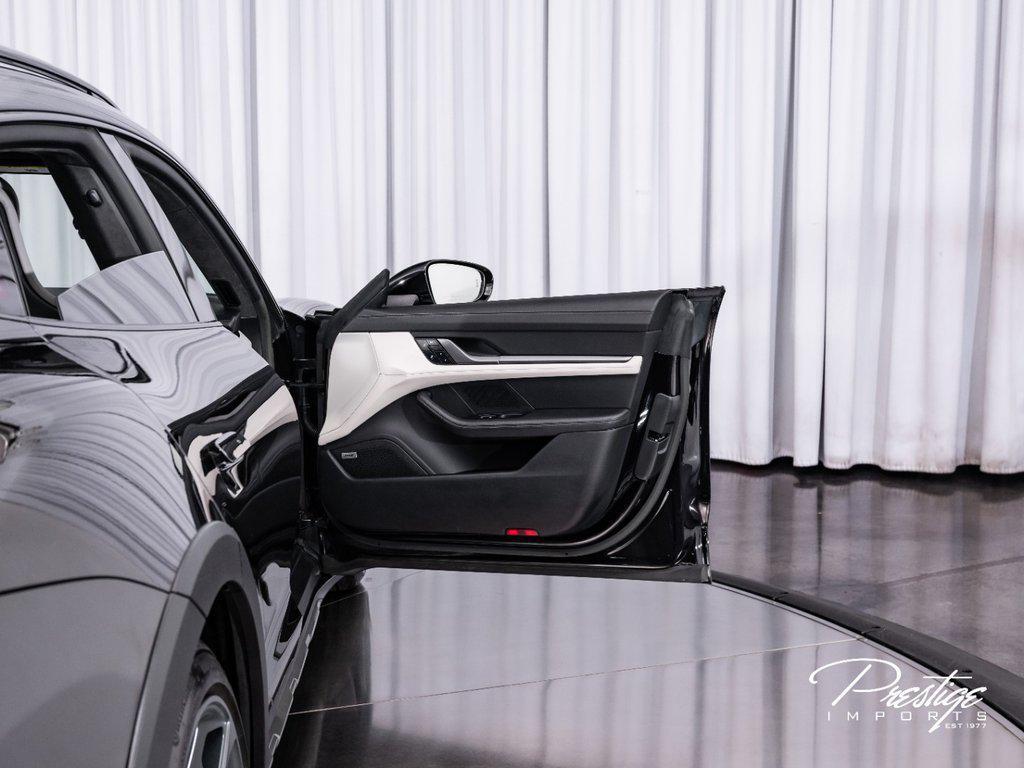 2023 Porsche Taycan Turbo Cross Turismo AWD North Miami Beach FL