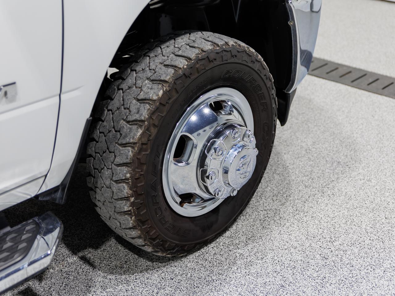 2023 RAM 3500 Big Horn Crew Cab 4WD Diesel Dually Cranberry PA