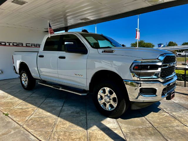 2023 RAM 3500 Big Horn Crew Cab SWB 4WD Houston TX