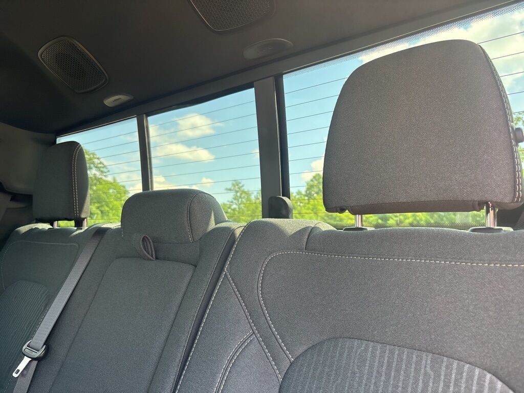 2023 Ram 1500 4x4 Crew Cab Big Horn Minocqua WI