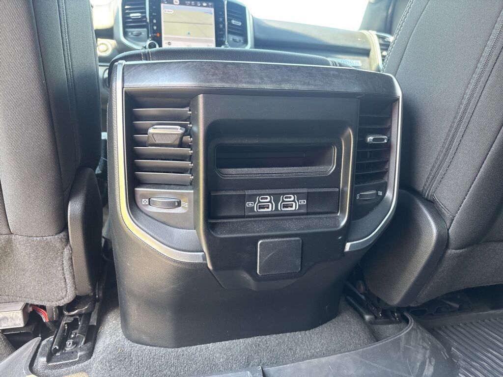 2023 Ram 1500 4x4 Crew Cab Big Horn Minocqua WI