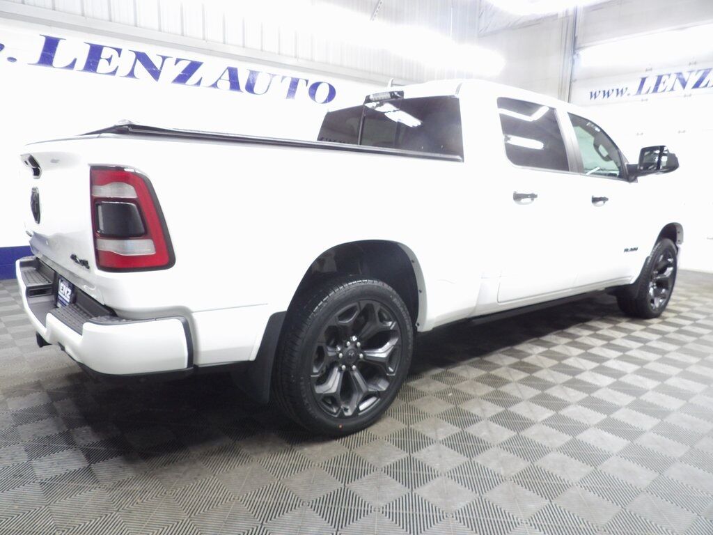 2023 Ram 1500 4x4 Crew Cab Limited Fond du Lac WI
