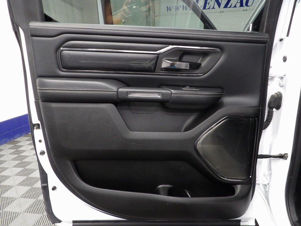 2023 Ram 1500 4x4 Crew Cab Limited Fond du Lac WI