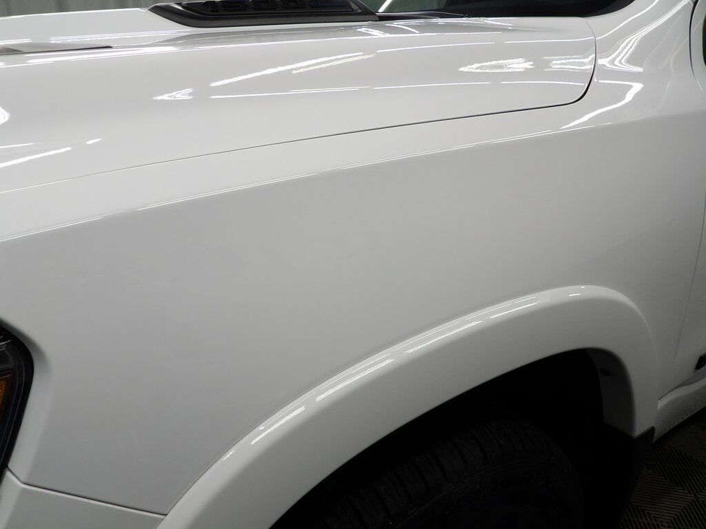 2023 Ram 1500 4x4 Crew Cab Limited Fond du Lac WI