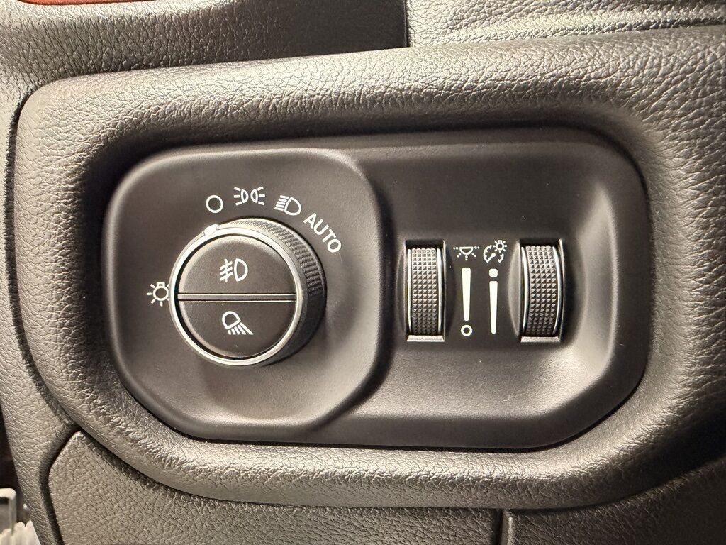 2023 Ram 1500 4x4 Crew Cab Rebel Minocqua WI