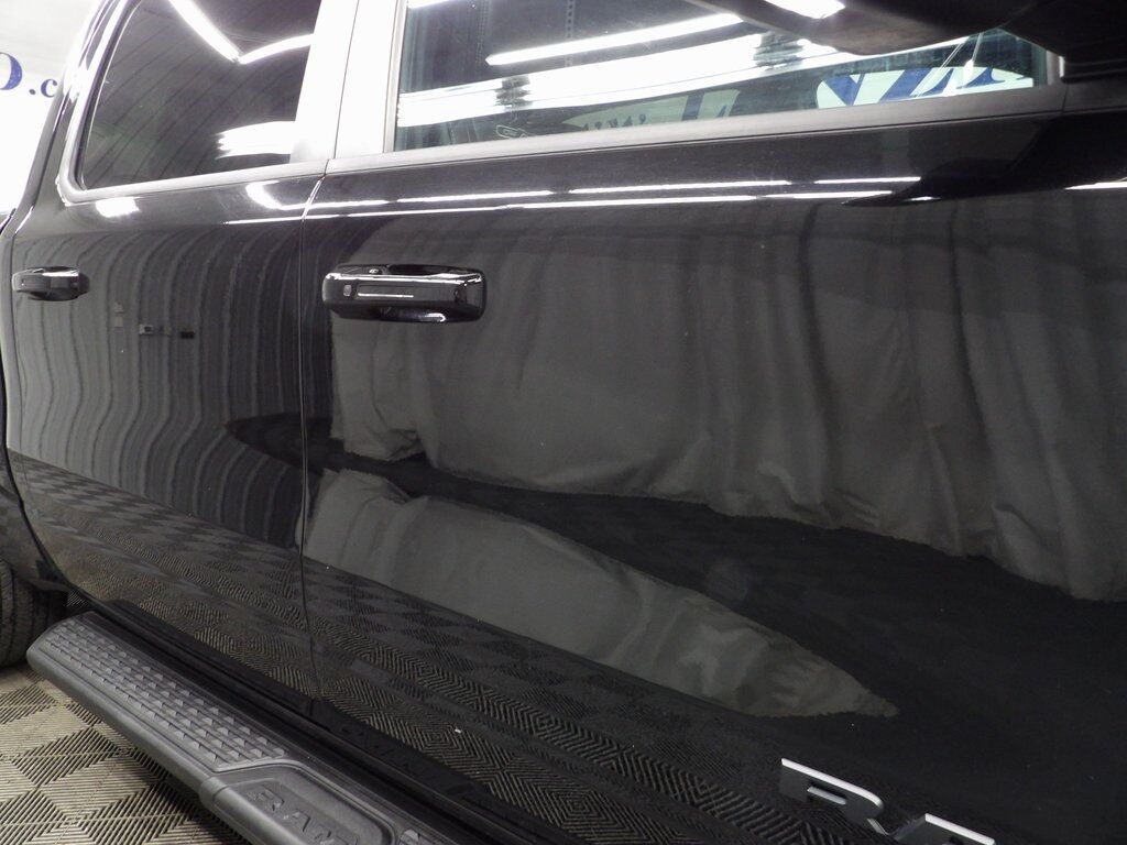 2023 Ram 1500 4x4 Crew Cab Sport Fond du Lac WI