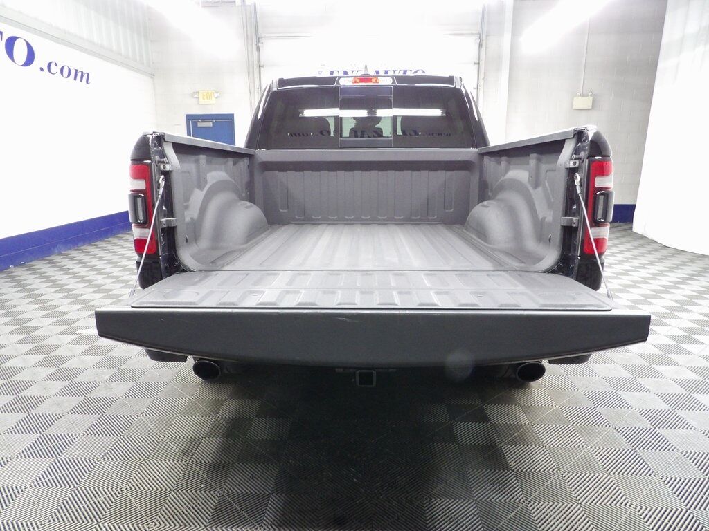2023 Ram 1500 4x4 Crew Cab Sport Fond du Lac WI