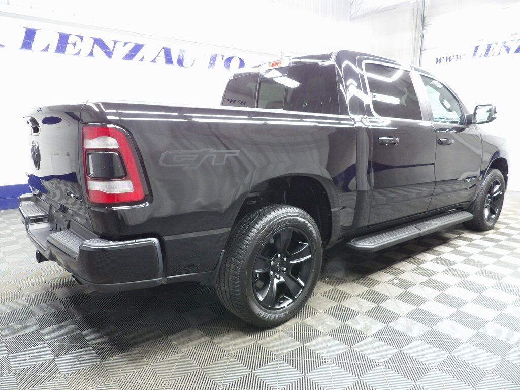 2023 Ram 1500 4x4 Crew Cab Sport Fond du Lac WI