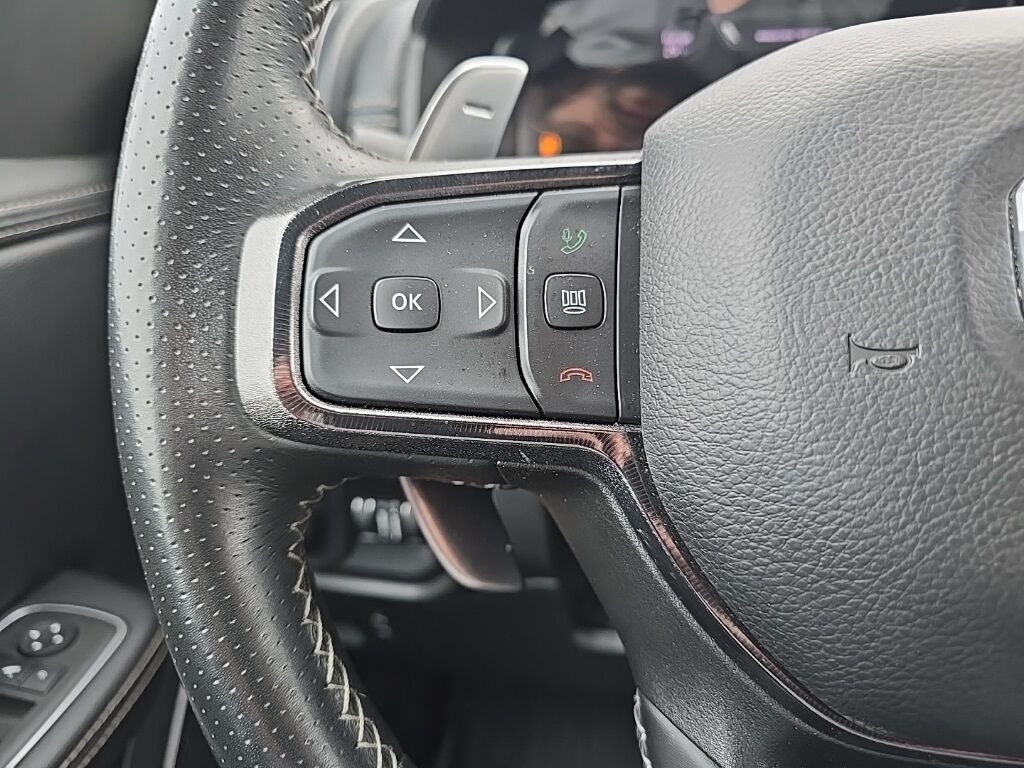 2023 Ram 1500 4x4 Crew Cab Sport Fond du Lac WI