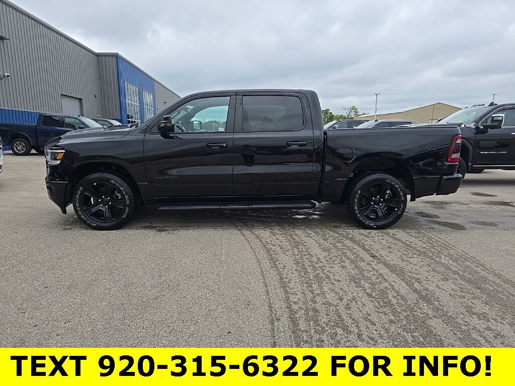 2023 Ram 1500 4x4 Crew Cab Sport Fond du Lac WI