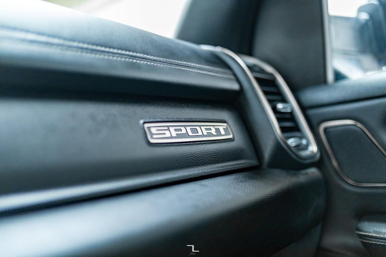 2023 Ram 1500 4x4 Crew Cab Sport Leather Roof Nav BCam Red Deer AB