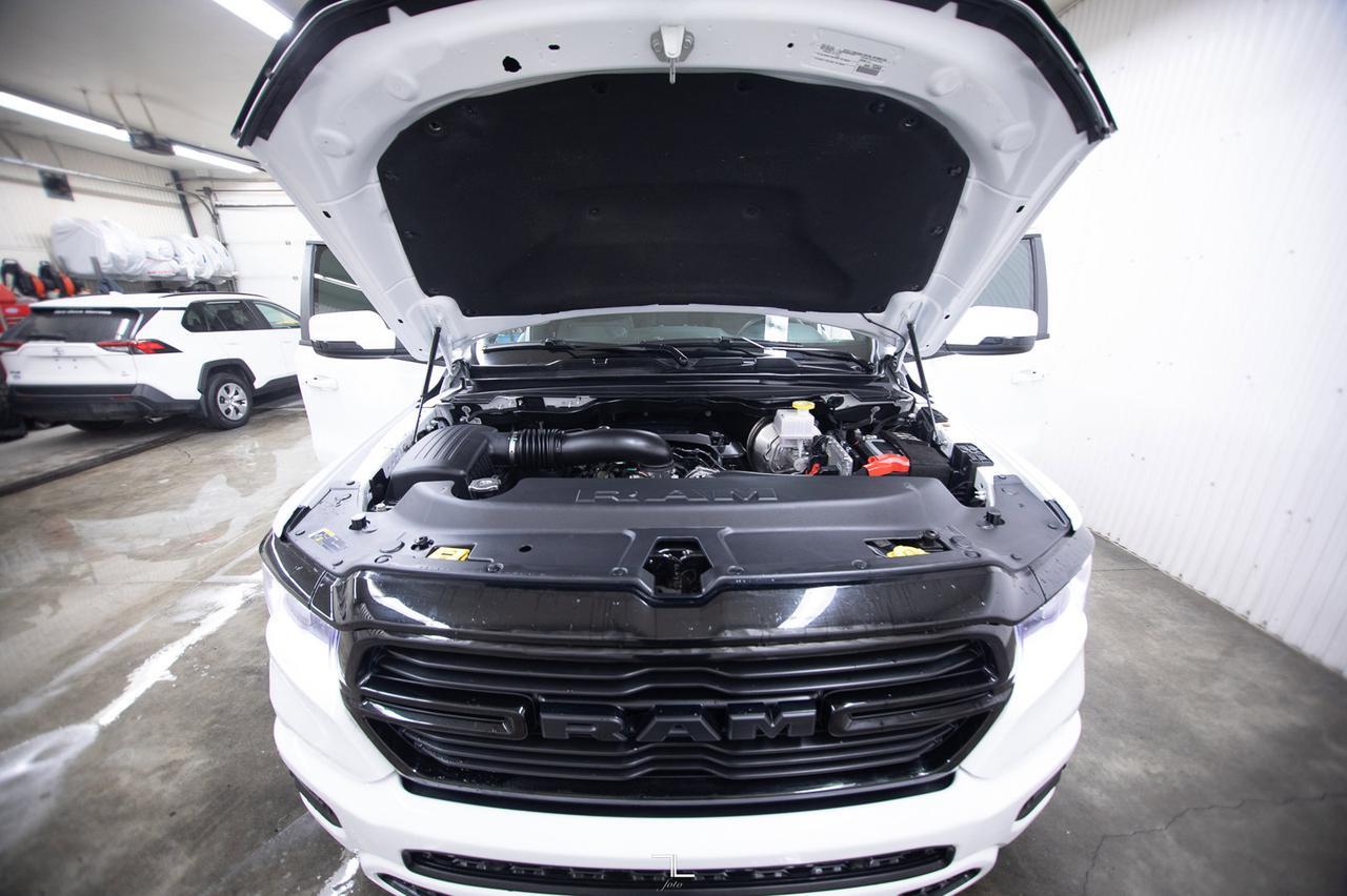 2023 Ram 1500 4x4 Crew Cab Sport Night Edition Leather Roof Nav Lift Red Deer AB