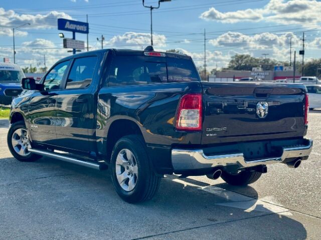 2023 Ram 1500 Big Horn Crew Cab 4x2 5&apos;7 Box