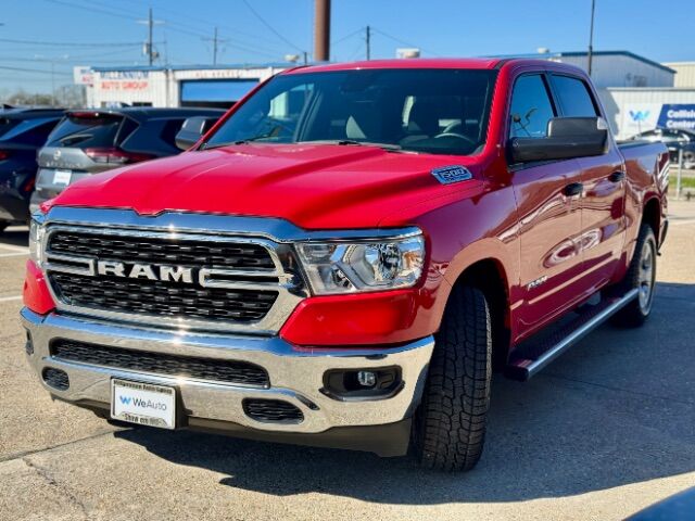 2023 Ram 1500 Big Horn Crew Cab 4x2 5'7 Box
