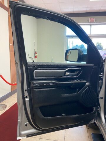 2023 Ram 1500 Big Horn Crew Cab 4x2 5'7 Box Charlotte NC