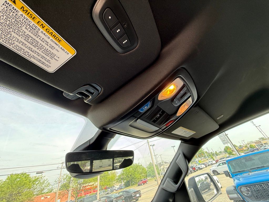 2023 Ram 1500 Big Horn/Lone Star Crestwood KY