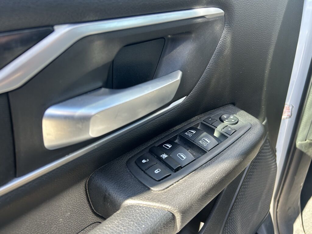 2023 Ram 1500 Big Horn/Lone Star Crestwood KY